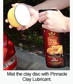 To use the Pinnacle Polishin' Pal with clay, mist the clay disc with Pinnacle Clay Lubricant.